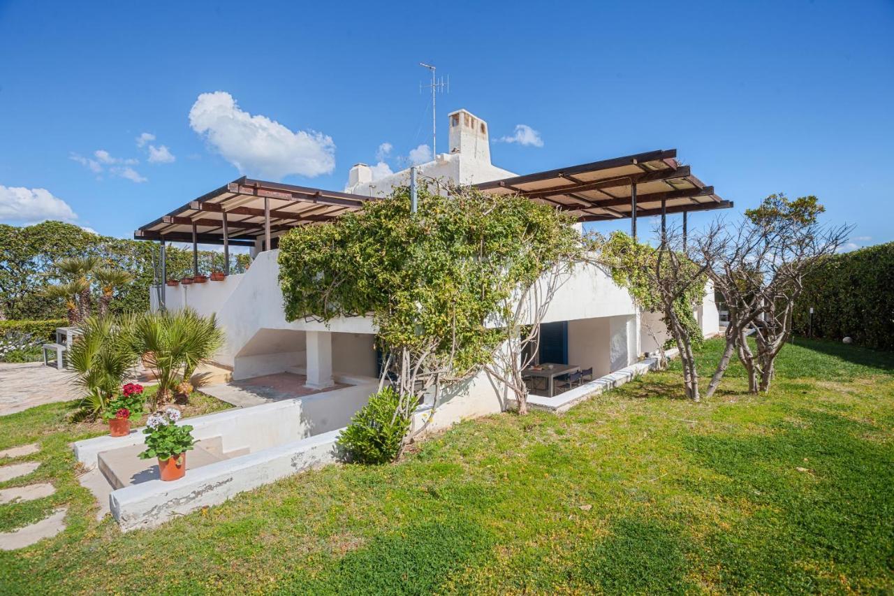 Casalmare Apartments One Step From The Sea Mola di Bari Exterior photo