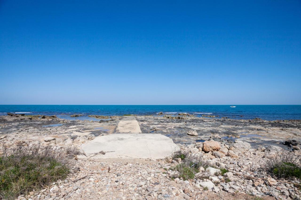 Casalmare Apartments One Step From The Sea Mola di Bari Exterior photo